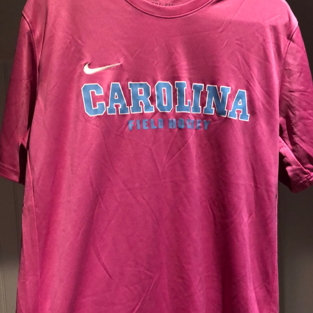 Nike UNC field hockey Dri fit shirt adult L